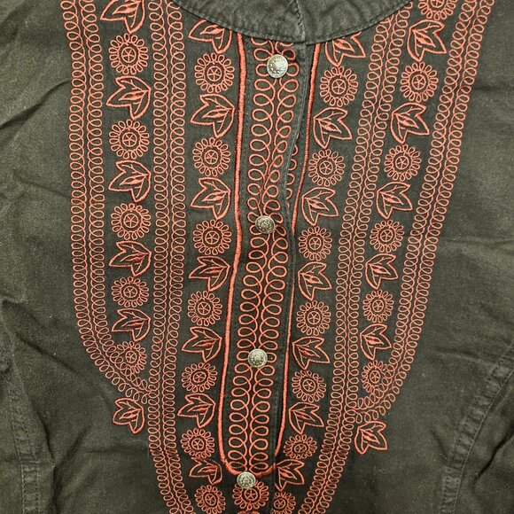 DG2 by Diane Gilman Black and Red Pullover top for Women Plus Size 1X NWOT - Picture 11 of 12